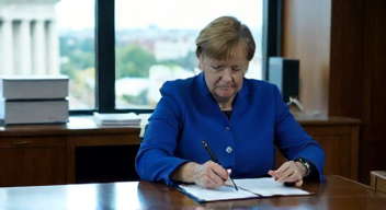 Politische Rahmenbedingungen der Sanierung