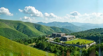 Ökonomische Perspektiven auf Defence Properties (8/10)